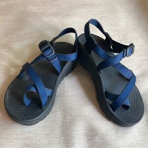 CHACO Sz 8.5 Z1 Toe Wrap Adjustable Strap  Vibram Sole Outdoor Sandals